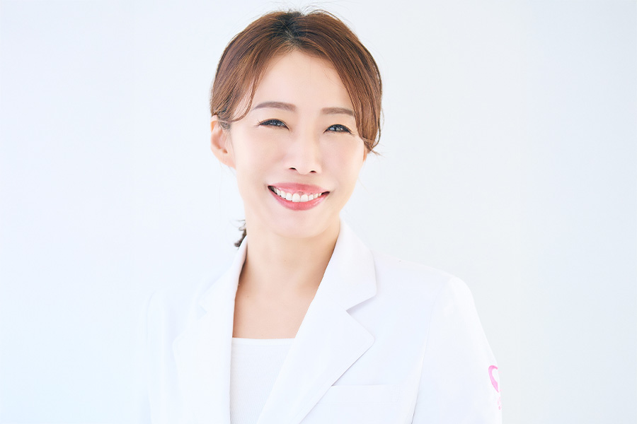 フェムケアと整体のスペシャリストで講師でもある栗岡先生監修による製品開発